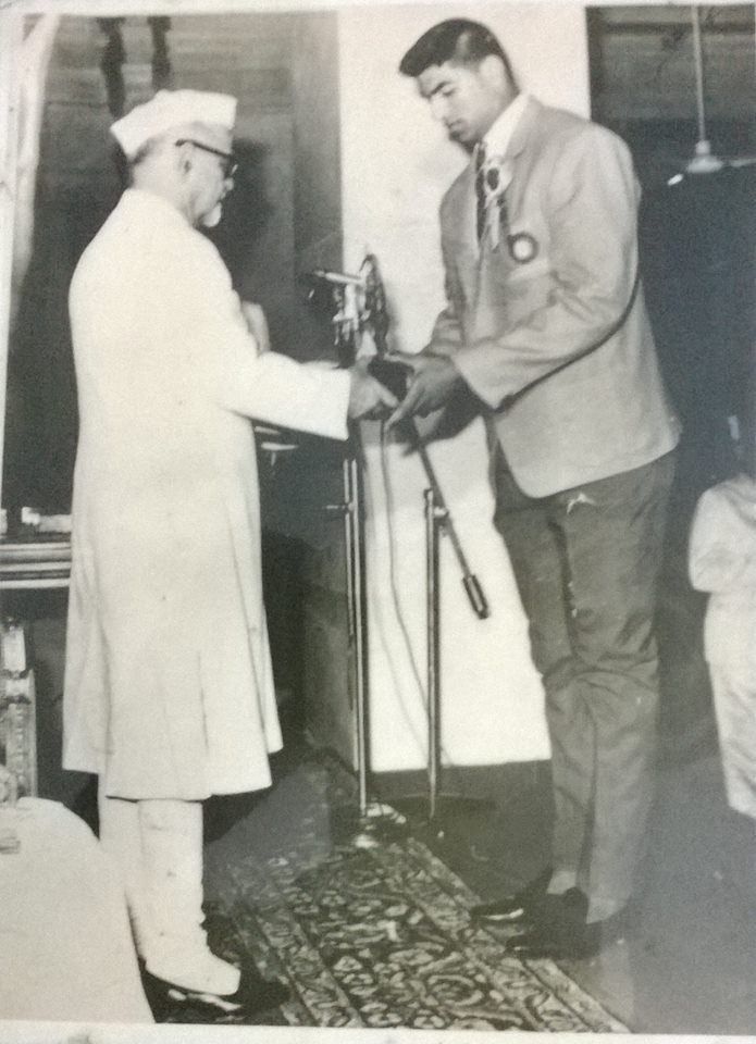 ప్రవీణ్ కుమార్ 1967 లో అర్జున అవార్డు అందుకున్నారు