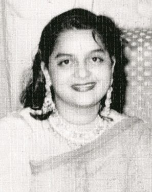 Urmila Sial Kapoor Amžius, šeima, vyras, vaikai, biografija ir dar daugiau