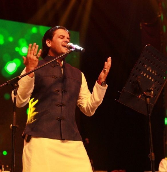 Ο τραγουδιστής του Javed Ali