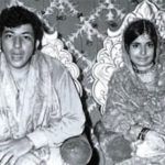 अमजद खान अपनी पत्नी के साथ