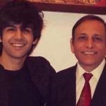 Kartik Aaryan mit seinem Vater