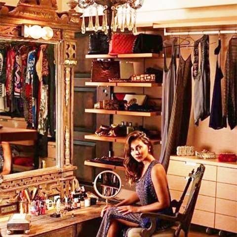Shah Rukh Khan Mannat dressing room
