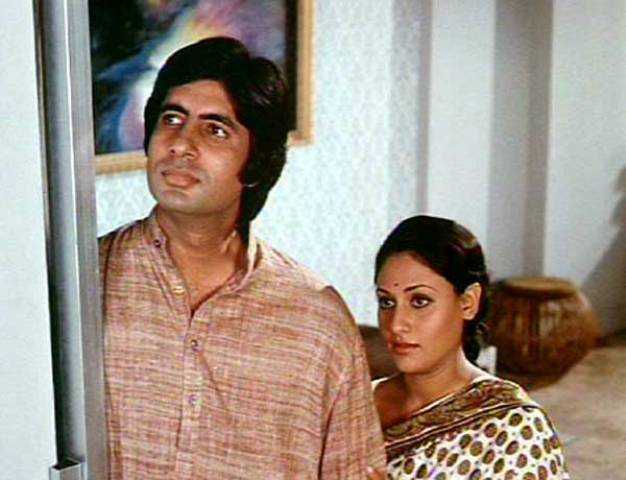 Amitabh Bachchan med Jaya Bachchan i Guddi
