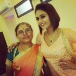 Η Sonal Bhatt με τη μητέρα της