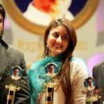 Suniel Shetty получи награда с Kareena Kapoor и Sachin Tendulkar