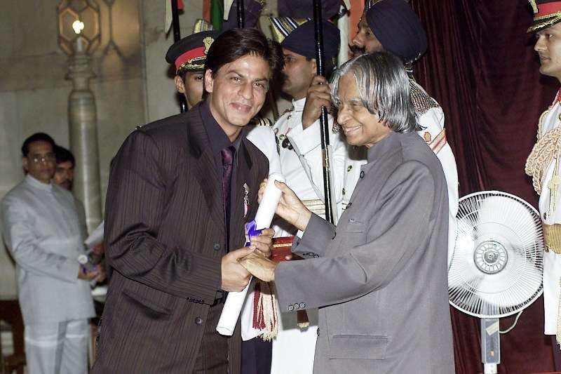 شاہ رخ خان کو پدما شری ایوارڈ مل رہا ہے