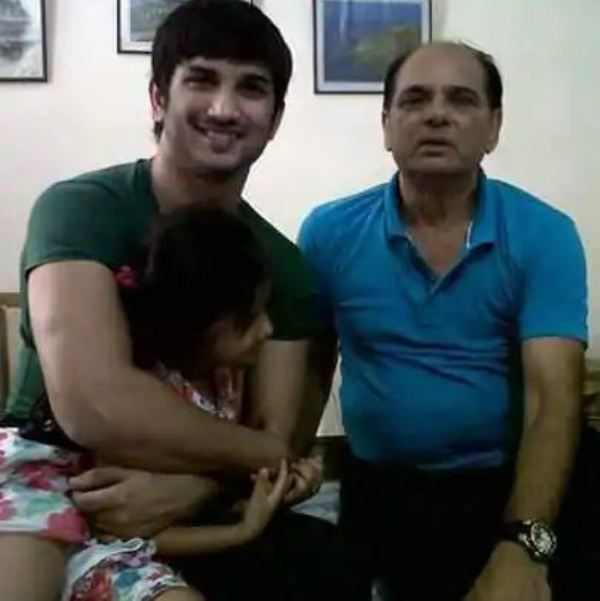 سوشانت سنگھ راجپوت اپنے والد کے ساتھ