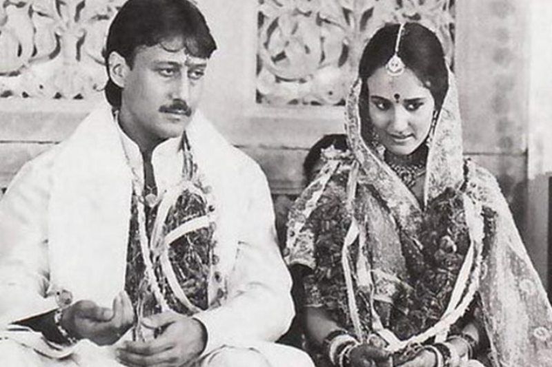 Jackie Shroff e sua esposa Ayesha no dia do casamento