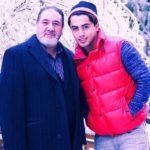 Ahmed Masih isän kanssa