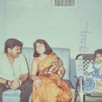 Сай Тамханкар с баща си (Нандкумар Тамханкар) и майка (Мруналини Тамханкар)