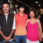 Rajkumar Hirani so svojou manželkou a synom