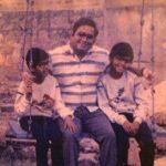 Rajiv Laxman Kindheitsfoto mit seinem Vater und seinem Bruder