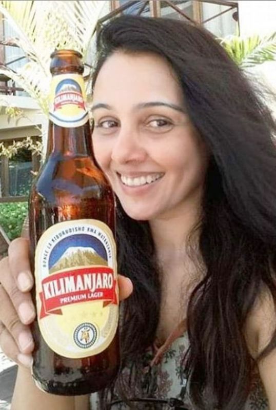 Suchitra Krishnamoorthi pití