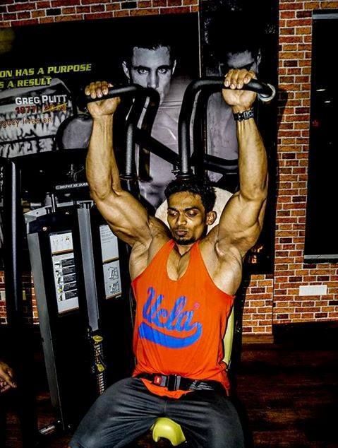 Sunit Jadhav allenamento