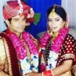 Deepesh bhan con su esposa