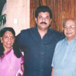 मुकेश माधवन अपने माता-पिता के साथ