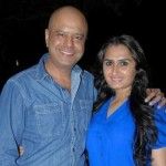 Naved Jaffery với vợ
