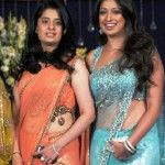 राय लक्ष्मी अपनी बहन अश्विनी के साथ