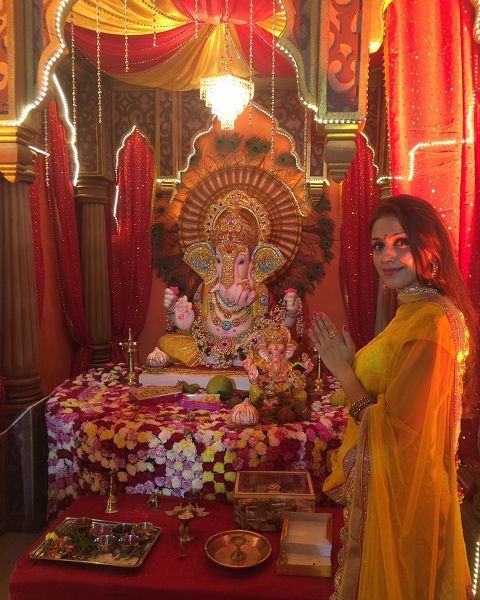 Aarti Chabria lord Ganesha ees