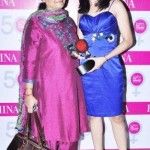 Prachi Desai med sin mor Amita Desai