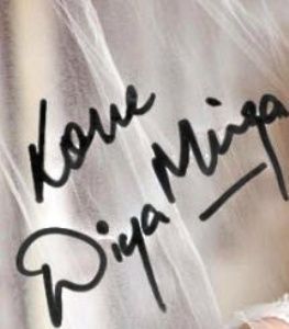 दीया मिर्जा के हस्ताक्षर
