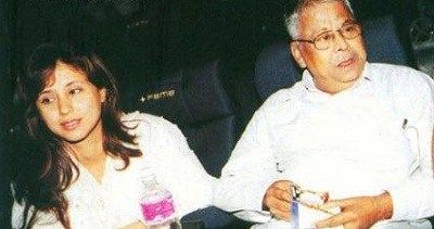 Урмила Матондкар с баща си Шивиндер Сингх