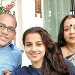 Vidya Balan koos vanematega