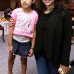 Meena-mit-ihrer-Tochter-Nainika