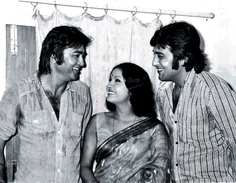 Leena Chandavarkar với Sunil Dutt & Vinod Khanna
