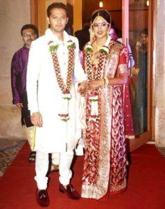 Išita Dutta ar vīru Vatsalu Šetu