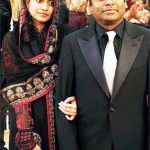 ए आर रहमान अपनी पत्नी के साथ