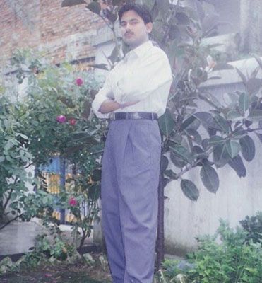 Manoj Muntashir ในสมัยเรียนมหาวิทยาลัย