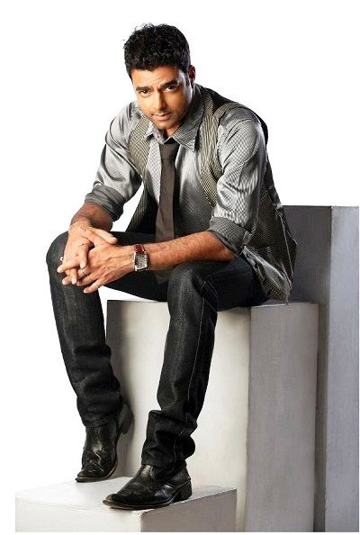 Abhimanju Sings