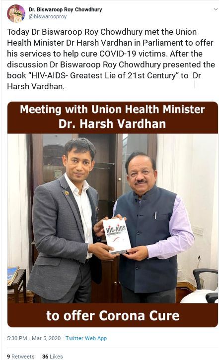 Le Dr Biswaroop Chowdhury avec le ministre de la Santé Harsh Vardhan