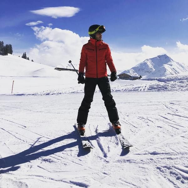 Ski Veer Phariya
