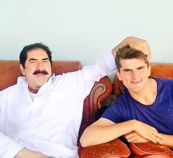 Shaheen Afridi se svým otcem
