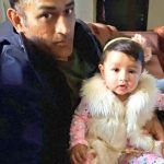 MS Dhoni avec sa fille Ziva