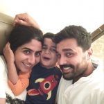 Мурали Виджай с женой и сыном