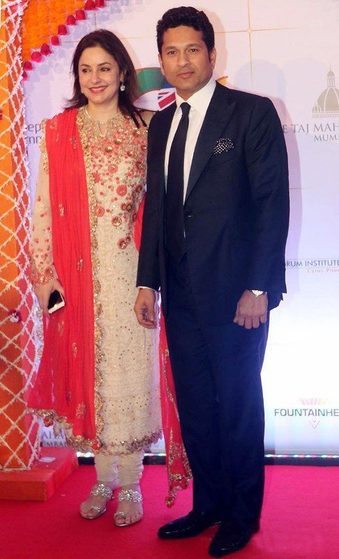 Sachin Tendulkar mit seiner Frau Anjali