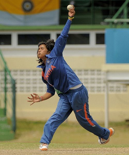 Hráč kriketu Ekta Bisht