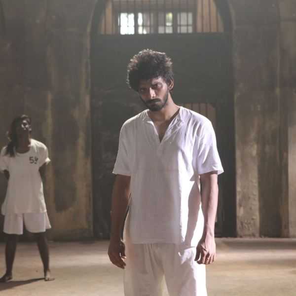 Ο Vijay Varma σε στιγμιότυπο από την ταινία