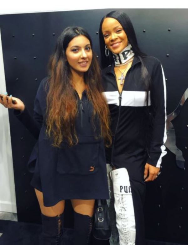 Niki Mehra với Rihanna