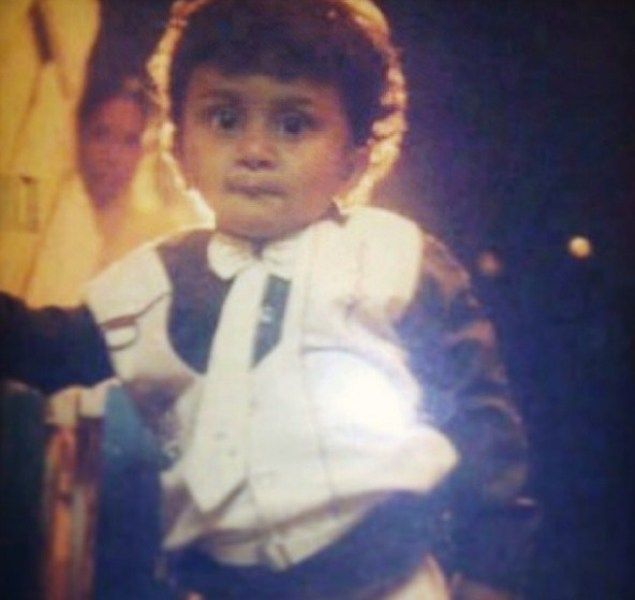 Ο Awez Darbar στην παιδική του ηλικία