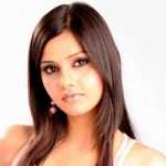 Dalljiet Kaur Ålder, make, familj, biografi och mer