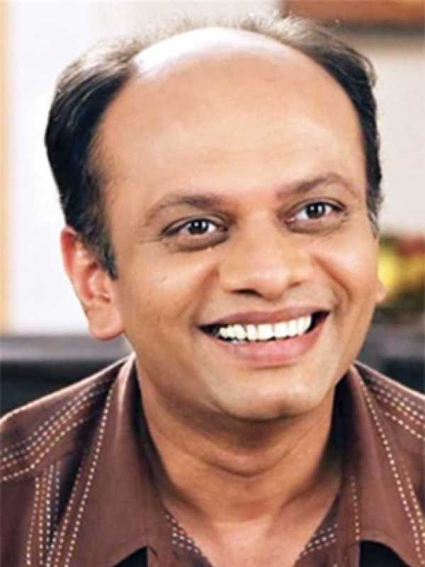 মিলিন্দ পাঠক