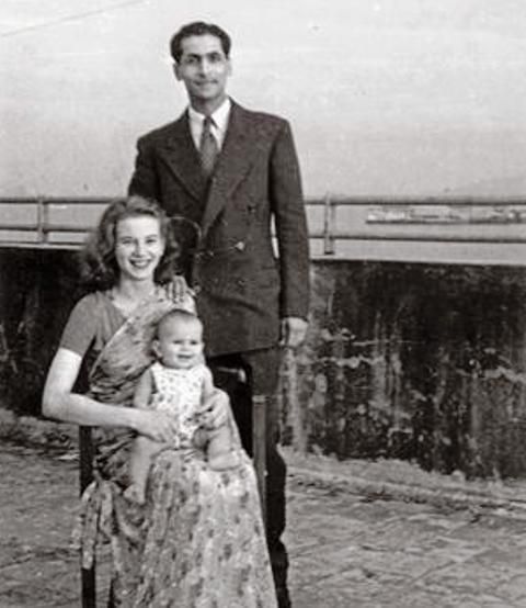 1955 সালে তার স্বামী এবং কন্যা তন্নাজের সাথে সিলভিয়া