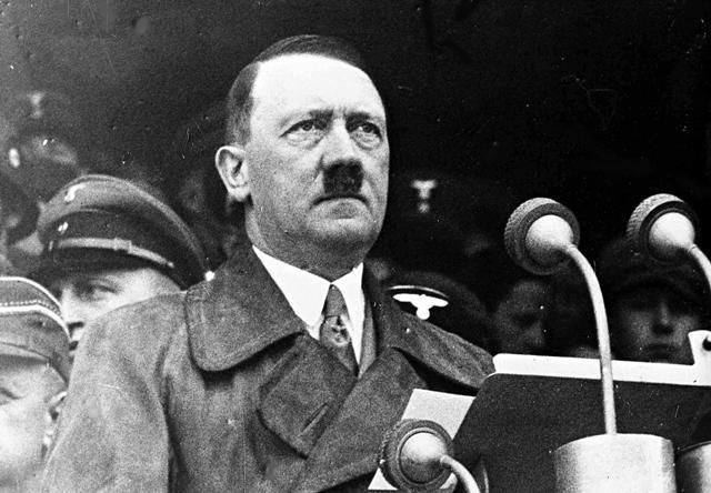 Adolf Hitler Yaş, Biyografi, Karısı ve Daha Fazlası