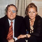 Pierrette Lalanne နှင့်အတူ Jean Marie Le Pen