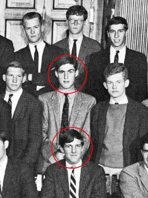 John Kerry (avant) et Robert Mueller en 1962