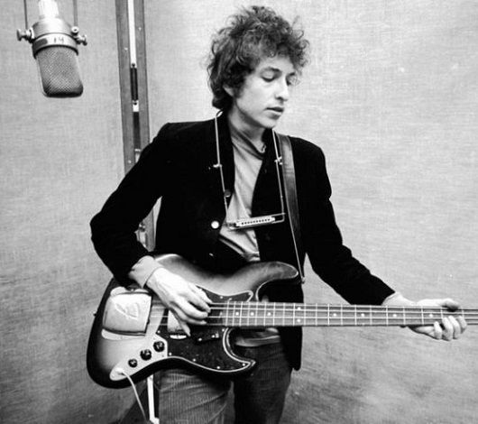 Bob Dylan şarkıcı Söz Yazarı